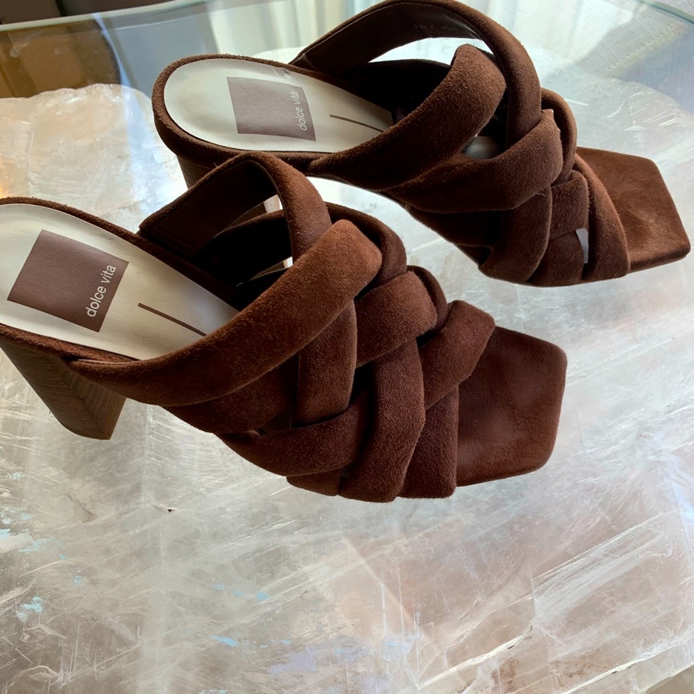 Dolce Vita Poiria Brown Suede Heels women’s ~size 6